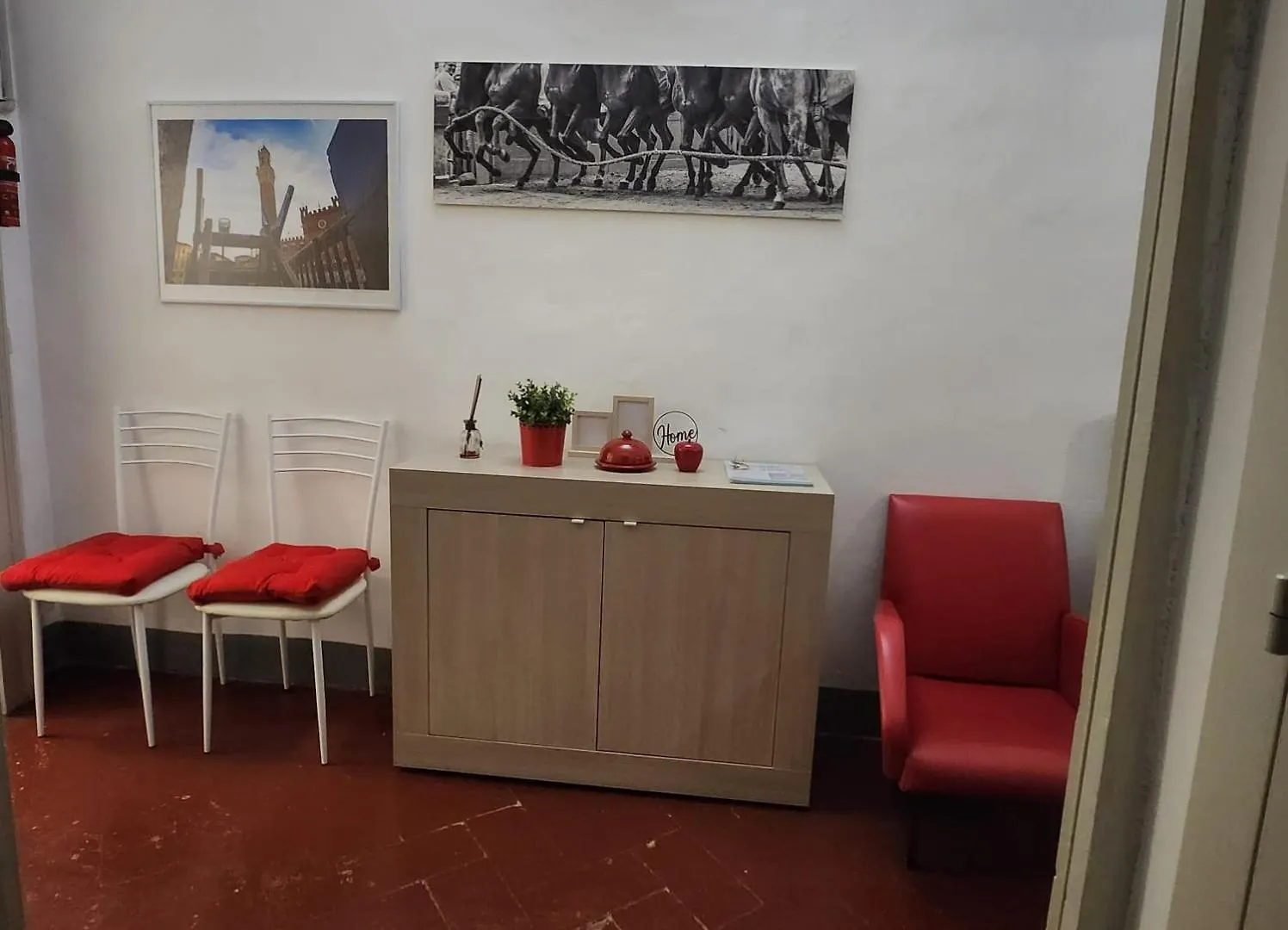 La Casa Del Conte By Francigena Apartments Siena Italy